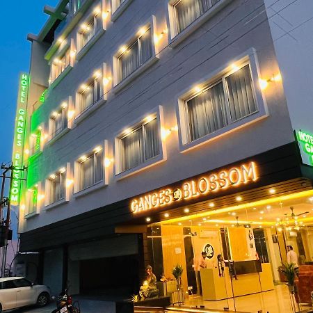 Gange Blossam Resort, Haridwār Eksteriør billede