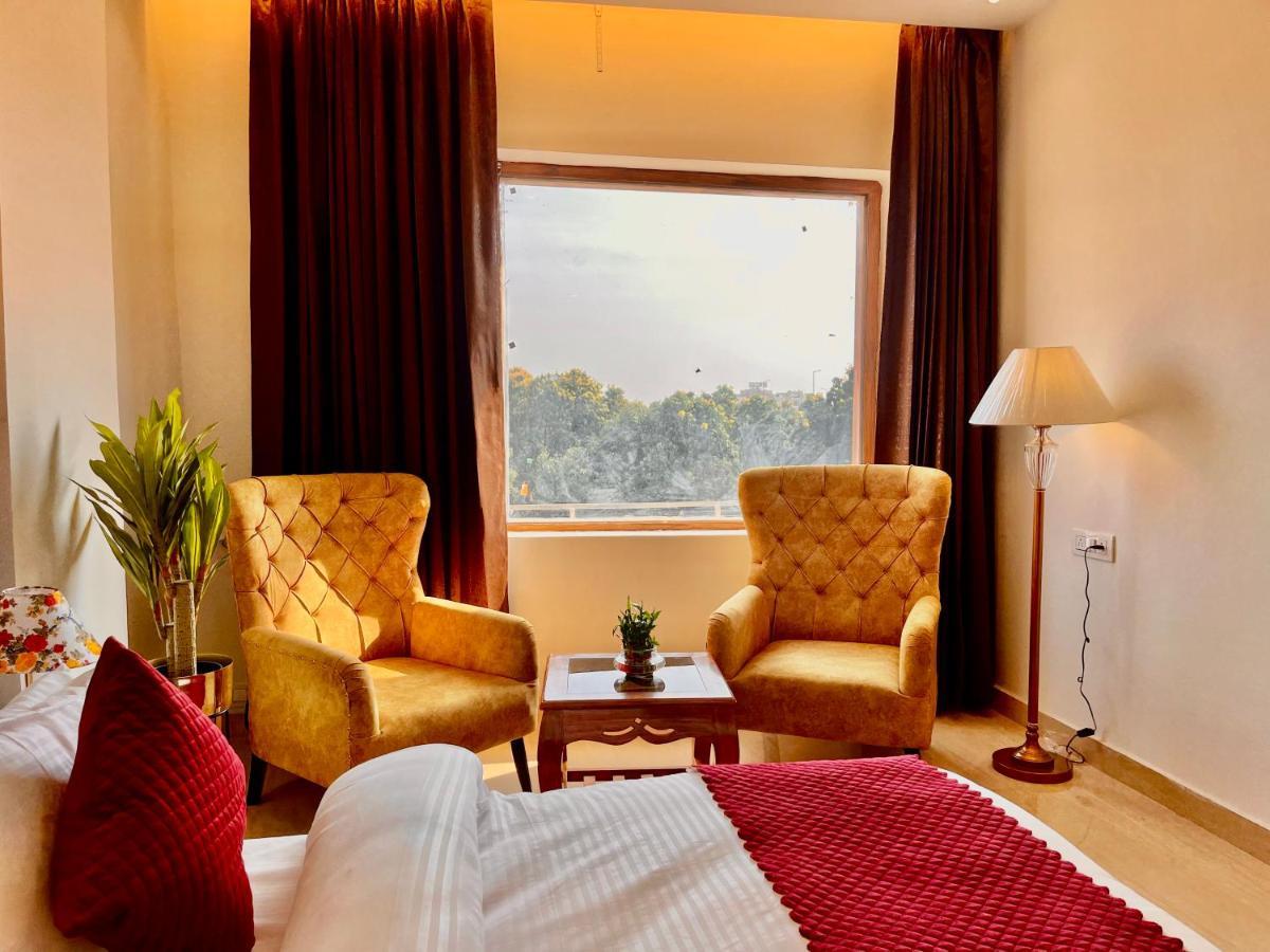 Gange Blossam Resort, Haridwār Eksteriør billede