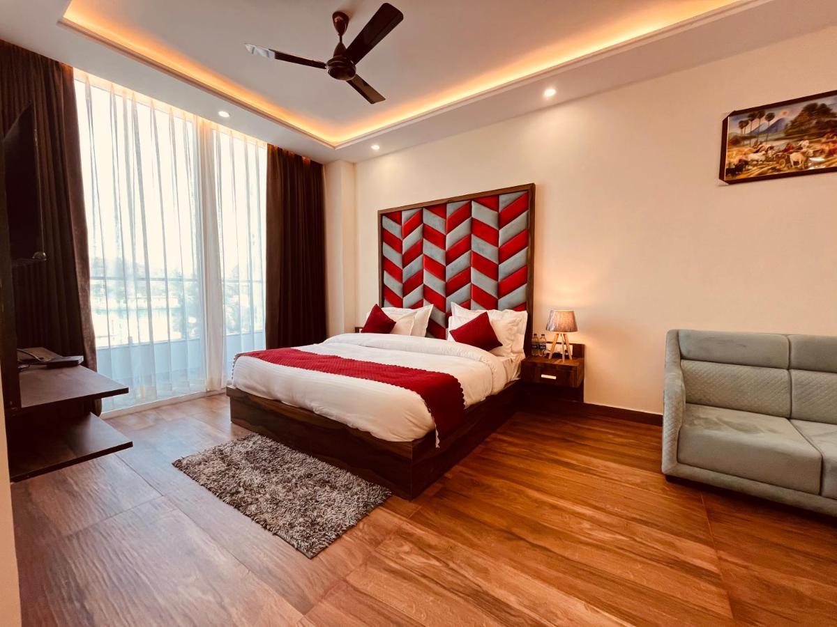 Gange Blossam Resort, Haridwār Eksteriør billede
