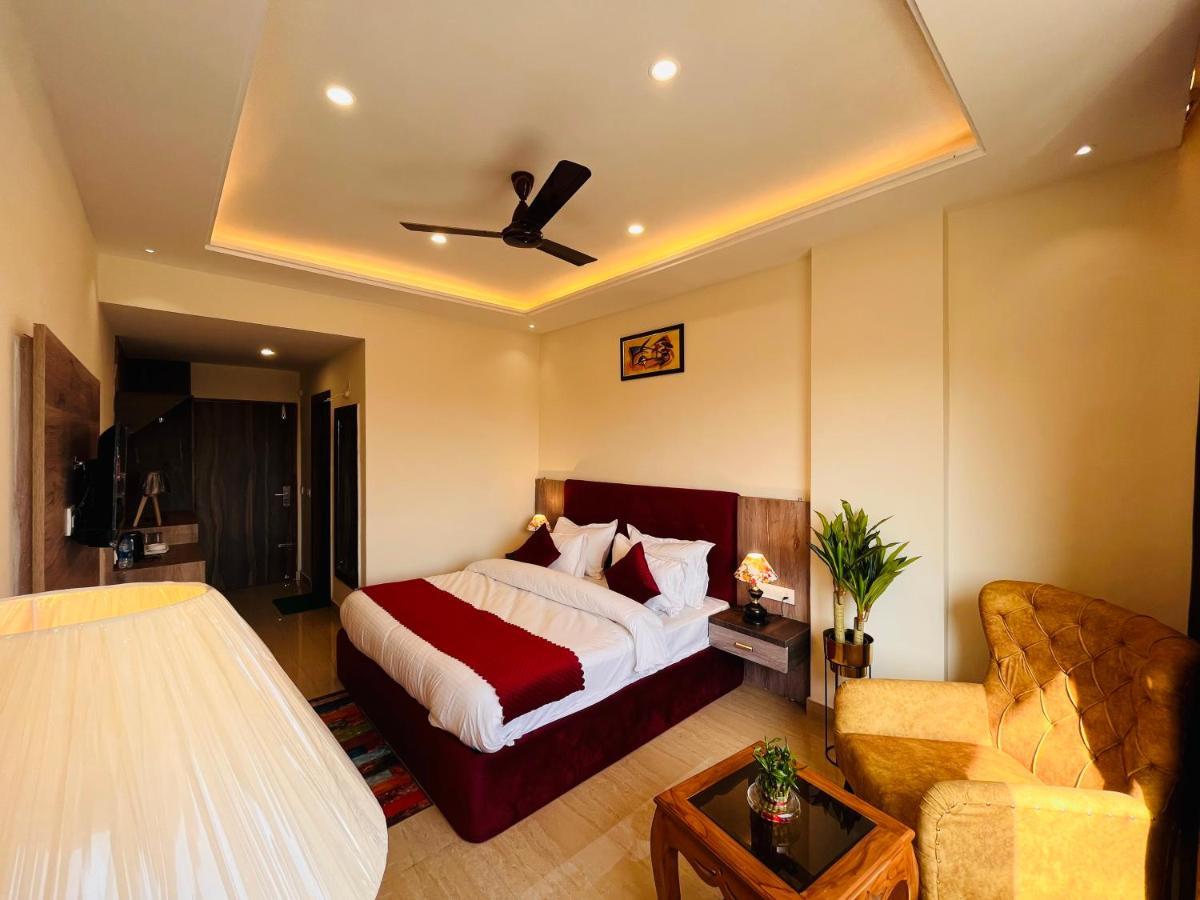 Gange Blossam Resort, Haridwār Eksteriør billede